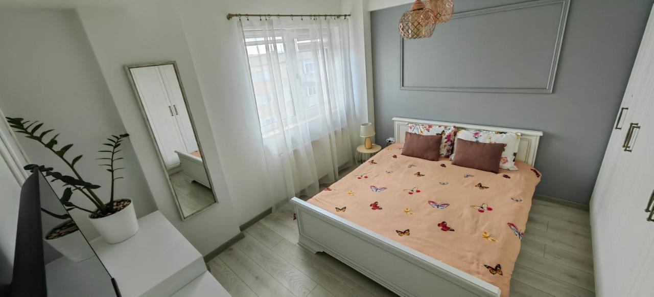 Apartament 1 Mai Bloc Nou-Self Check-In Krajowa Zewnętrze zdjęcie