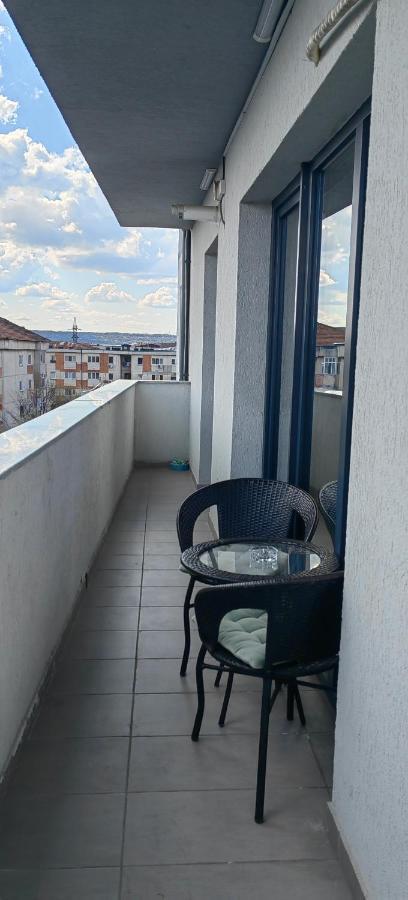 Apartament 1 Mai Bloc Nou-Self Check-In Krajowa Zewnętrze zdjęcie