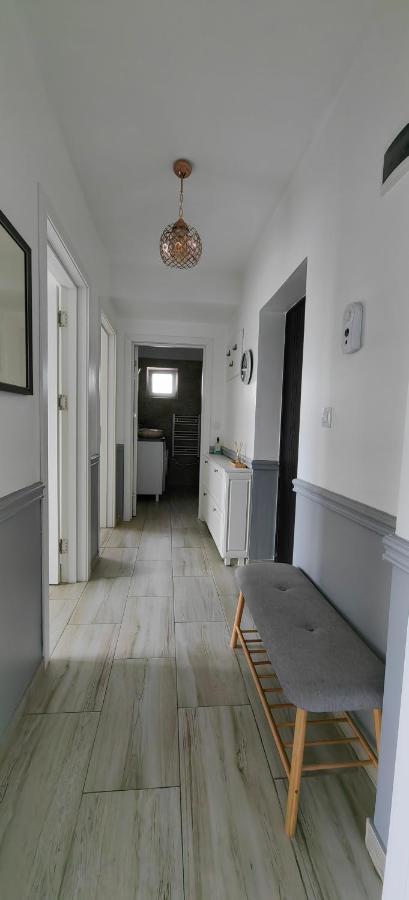 Apartament 1 Mai Bloc Nou-Self Check-In Krajowa Zewnętrze zdjęcie